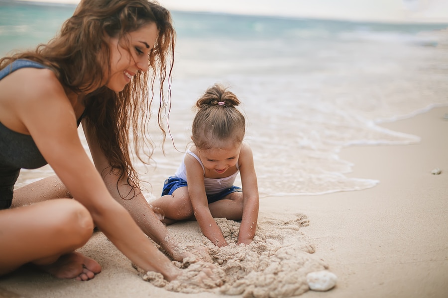 3 Classic Beach Games for the Whole Family