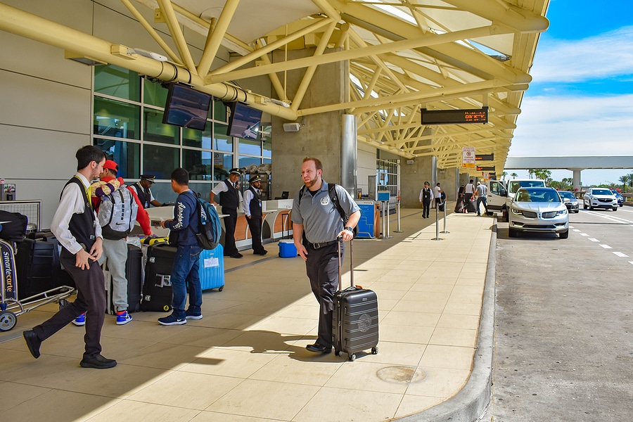 3 Tips for Using Florida Airport Transfers